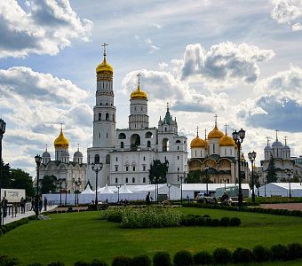 «ЗА КУЛИСАМИ КРЕМЛЯ.» 